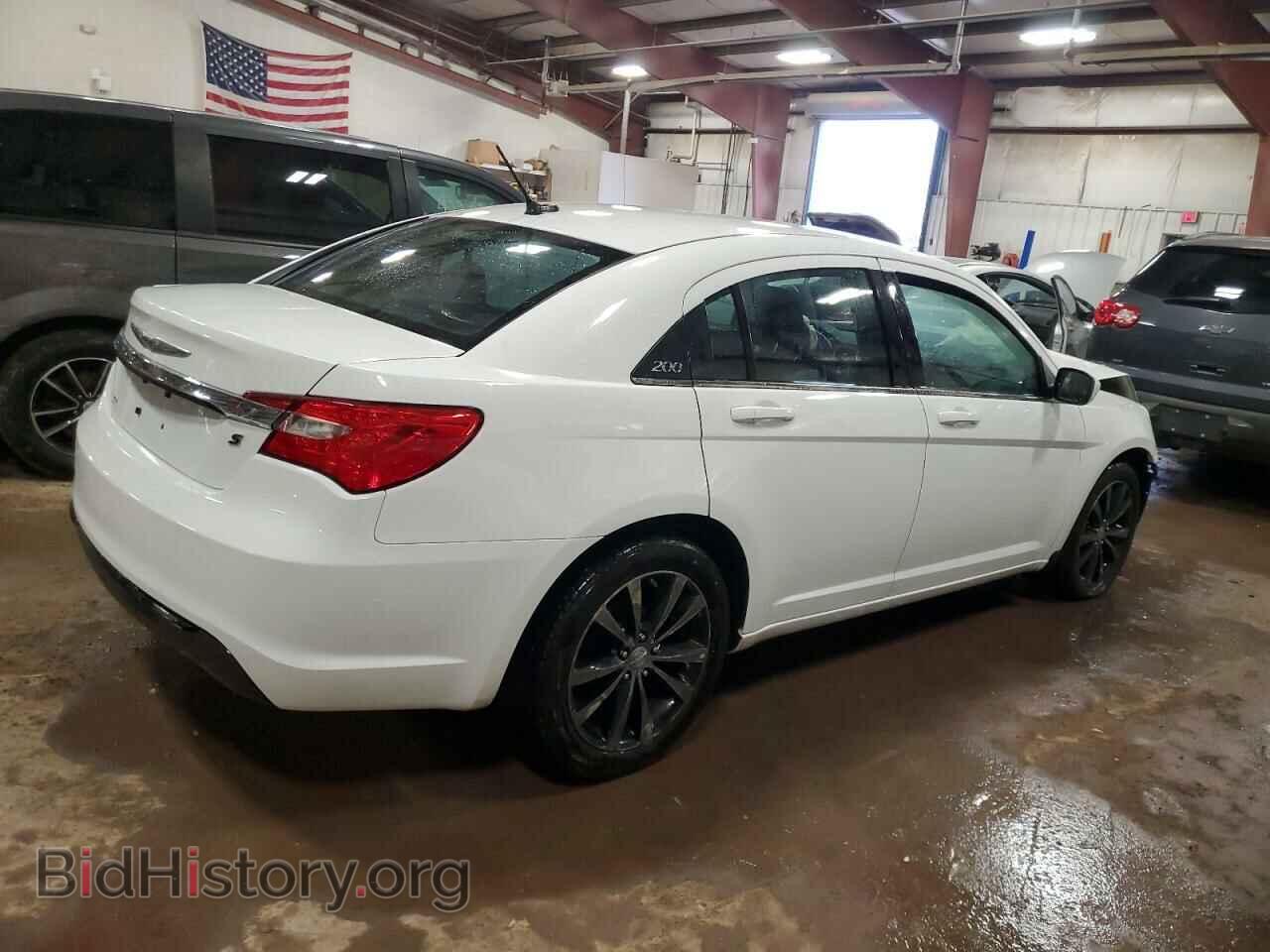 2012 CHRYSLER 200 - VIN: 1C3CCBBG8CN250625 - Фото 3