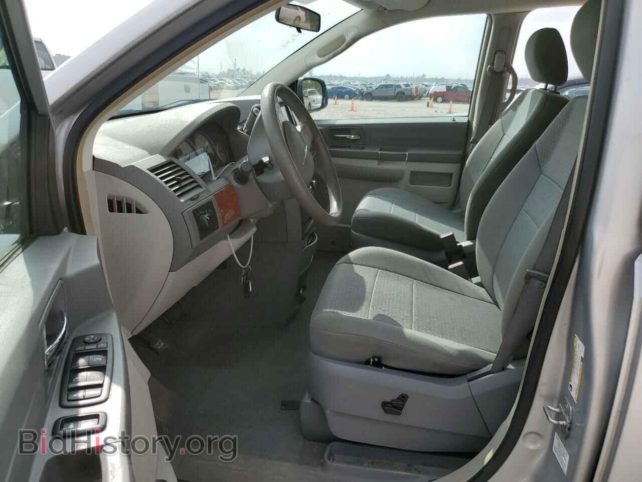 2008 CHRYSLER MINIVAN - VIN: 2A8HR44H28R781520 - Фото 7