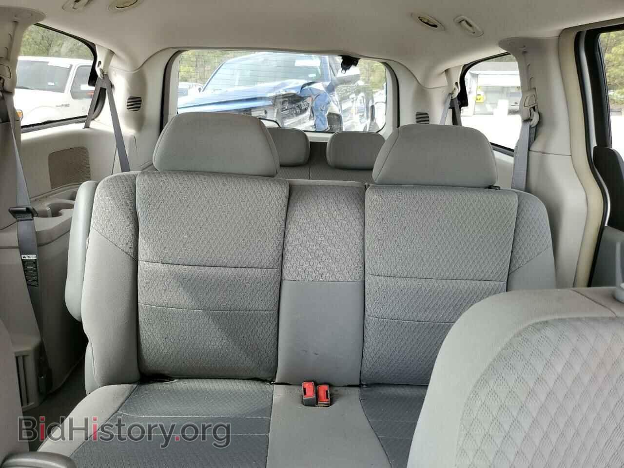2008 CHRYSLER MINIVAN - VIN: 2A8HR44H28R781520 - Фото 10