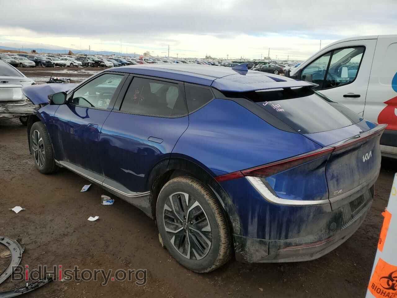 2023 KIA EV6 LIGHT - VIN: KNDC3DLC0P5155341 - Фото 2