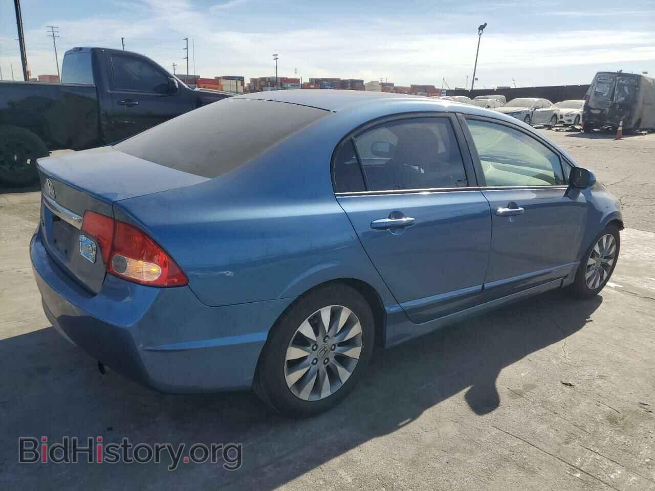 2011 HONDA CIVIC - VIN: 2HGFA1F88BH510347 - Фото 3