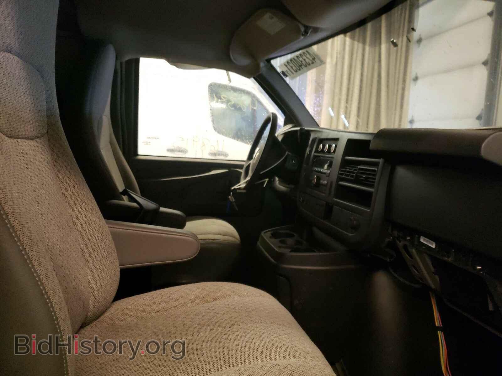 2014 CHEVROLET EXPRESS - VIN: 1GCSHAF46E1143442 - Фото 5