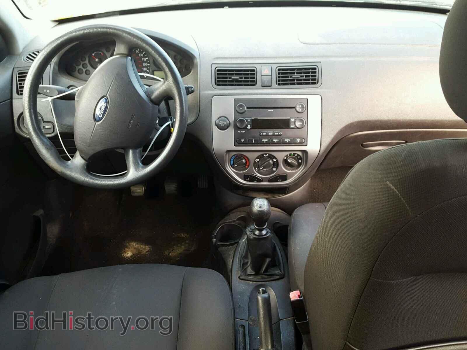 2006 FORD FOCUS - VIN: 1FAFP31N16W164743 - Фото 9