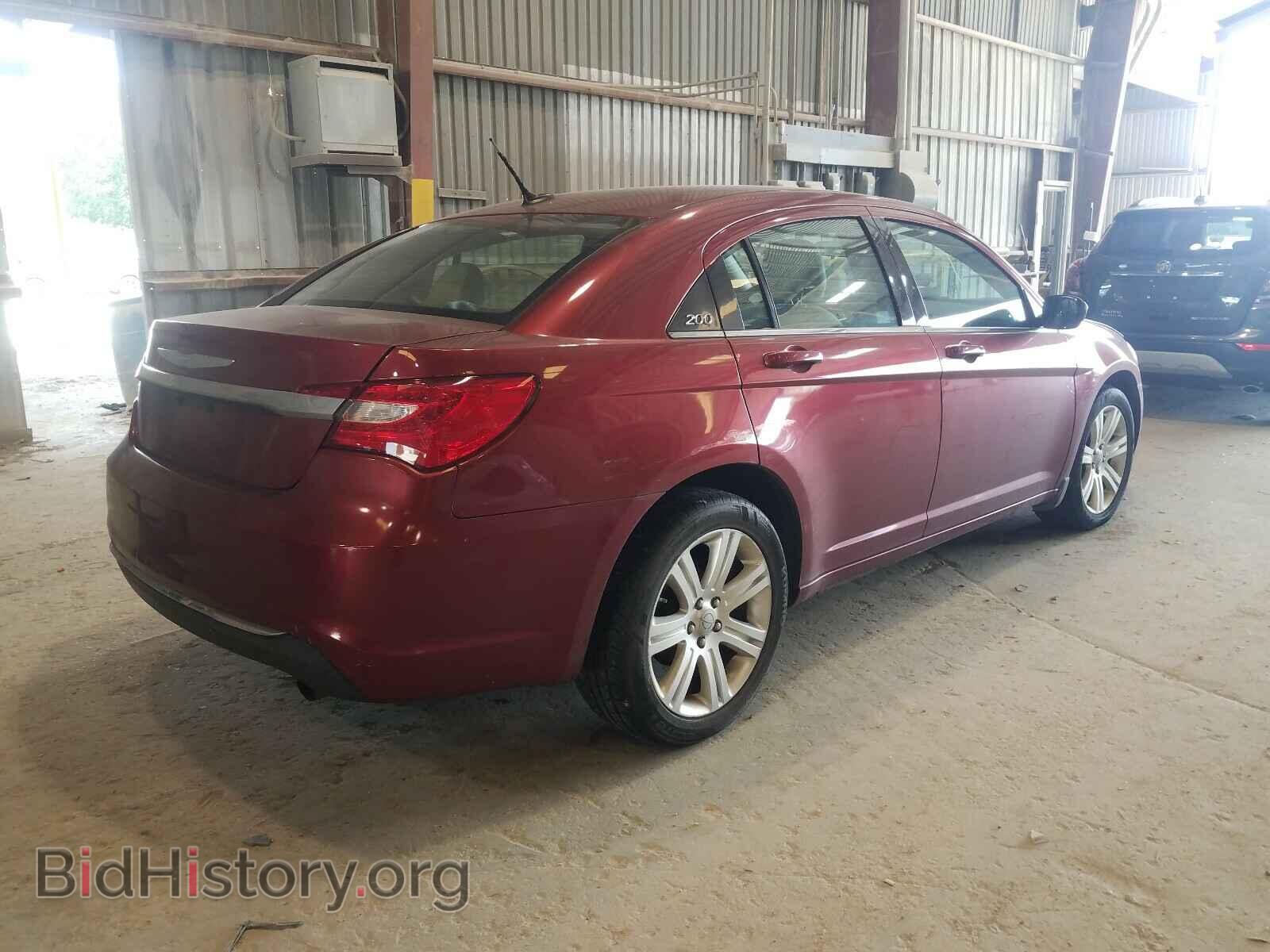 2013 CHRYSLER 200 - VIN: 1C3CCBBB2DN657104 - Фото 4