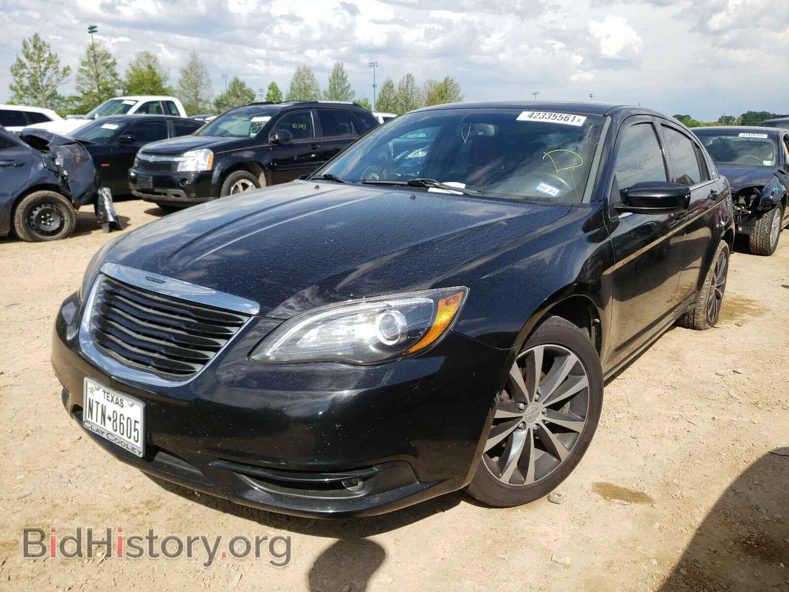 2013 CHRYSLER 200 - VIN: 1C3CCBBB5DN651782 - Фото 2