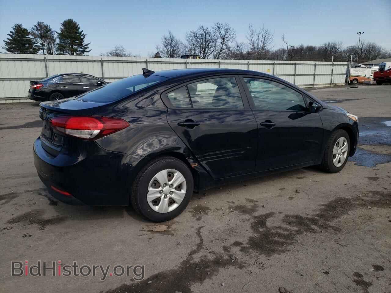 2017 KIA FORTE - VIN: 3KPFK4A75HE055103 - Фото 3