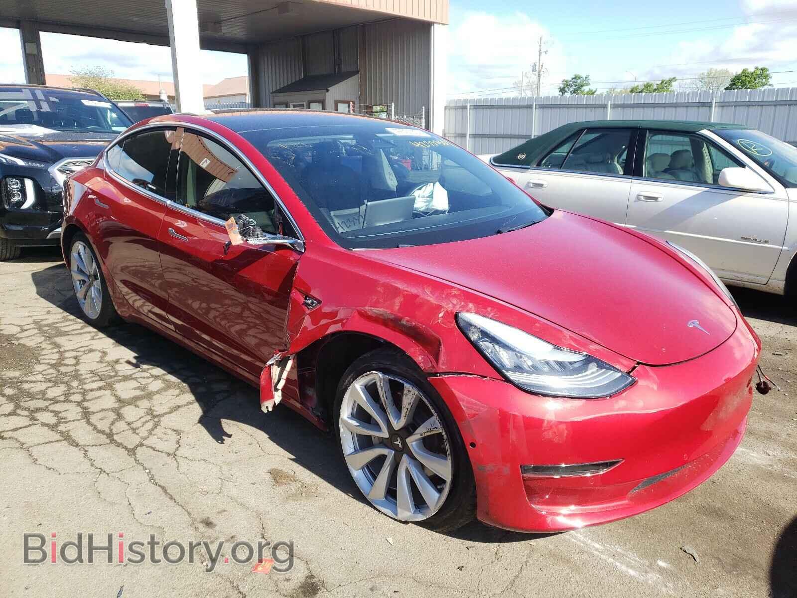 Фотография 5YJ3E1EB7JF091723 - TESLA MODEL 3 2018