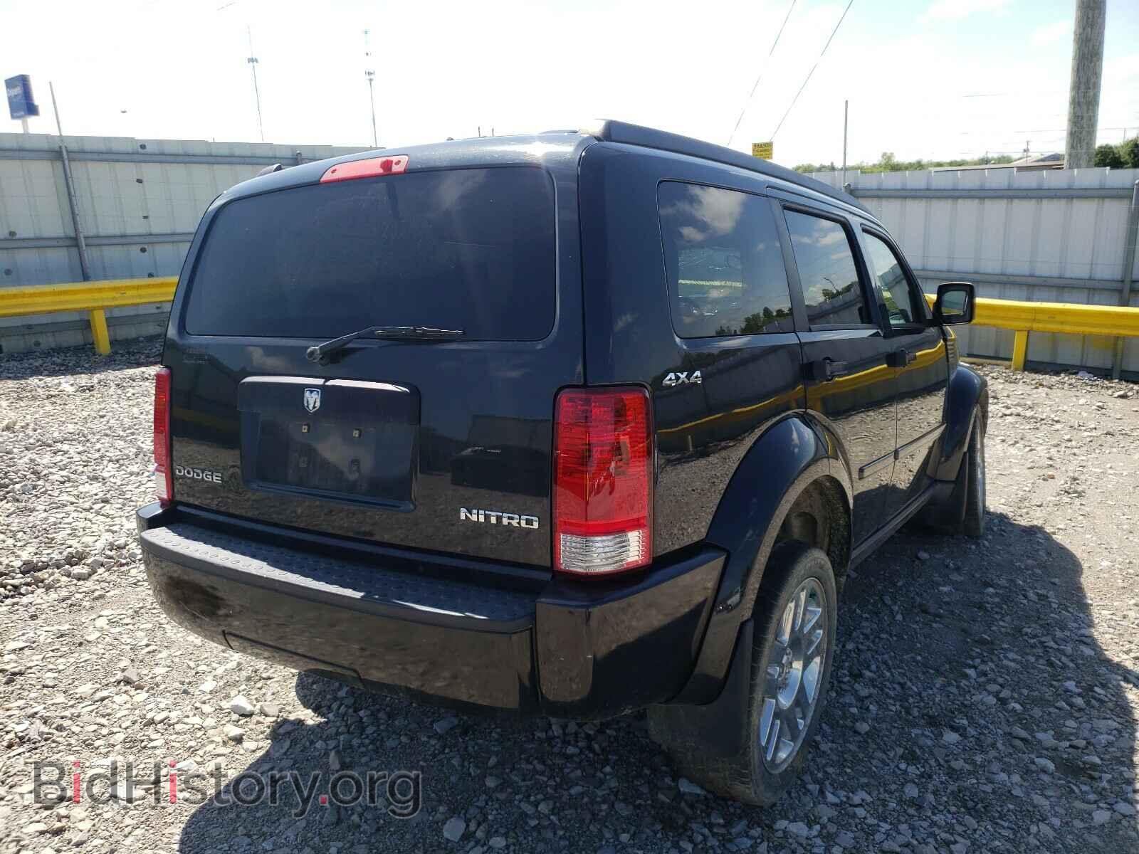 2010 DODGE NITRO - VIN: 1D4PU2GK8AW120569 - Photo 4