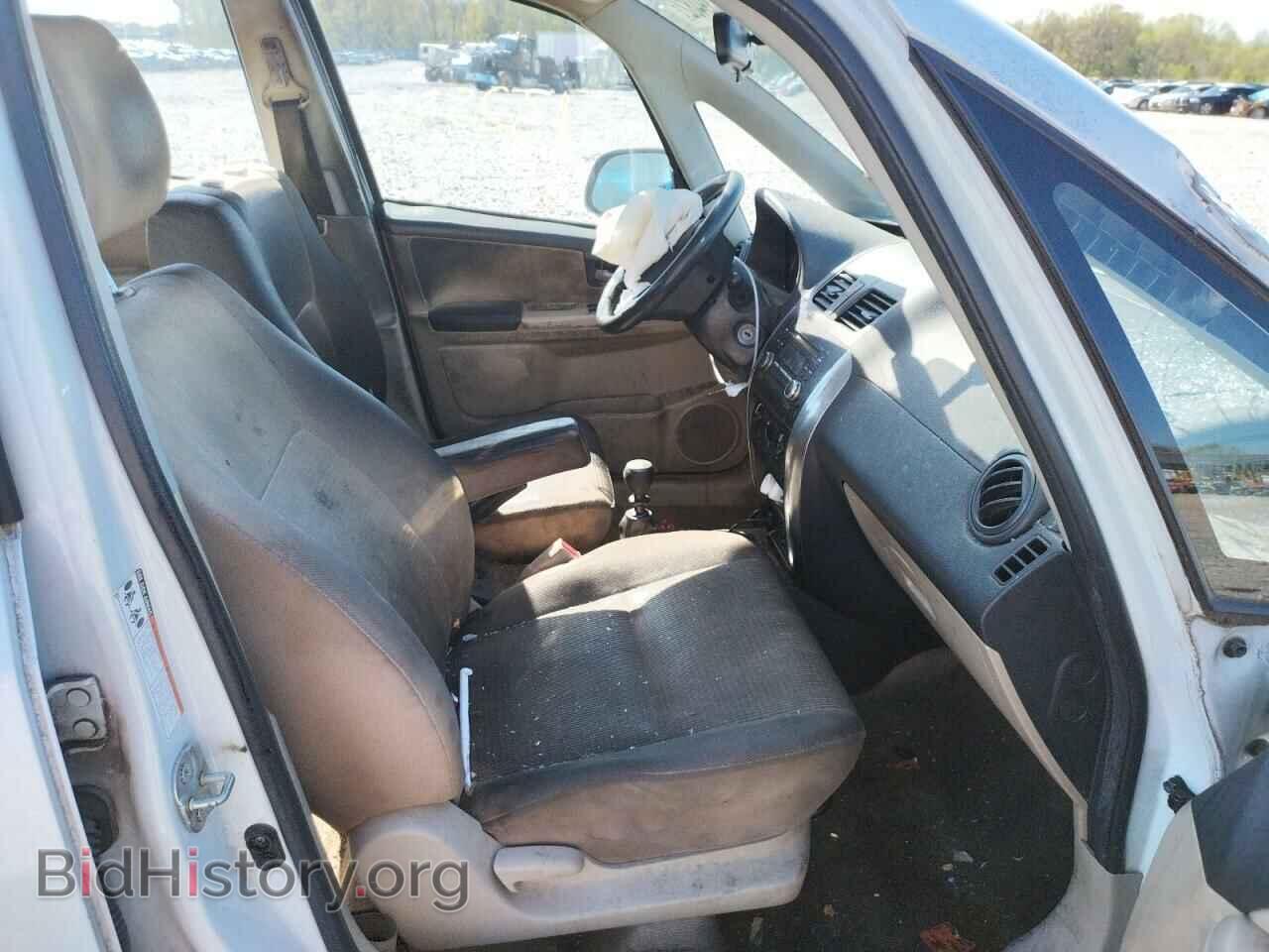 2011 SUZUKI SX4 - VIN: JS2YC5A24B6301657 - Photo 5