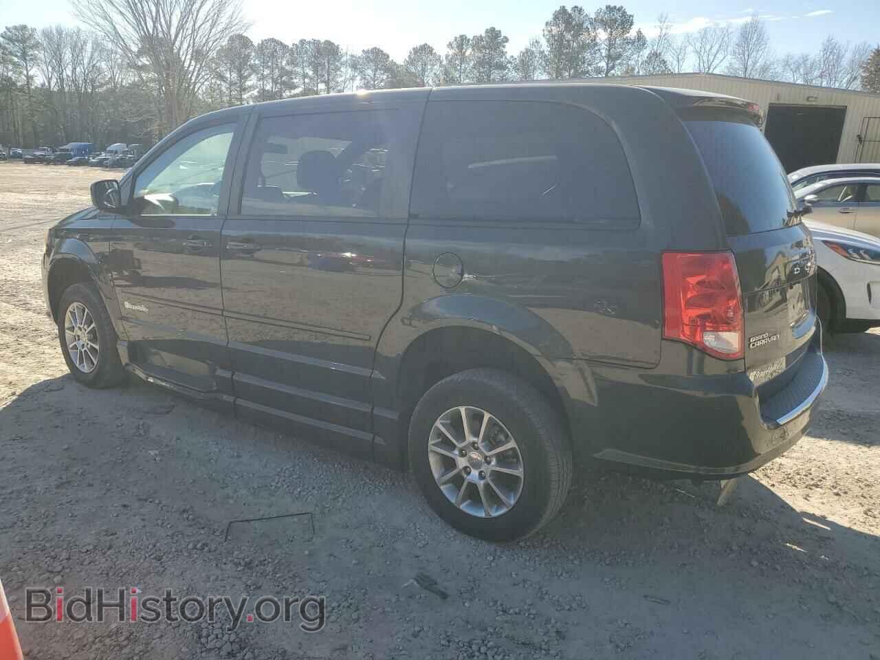 2011 DODGE CARAVAN - VIN: 2D4RN7DGXBR775085 - Photo 2