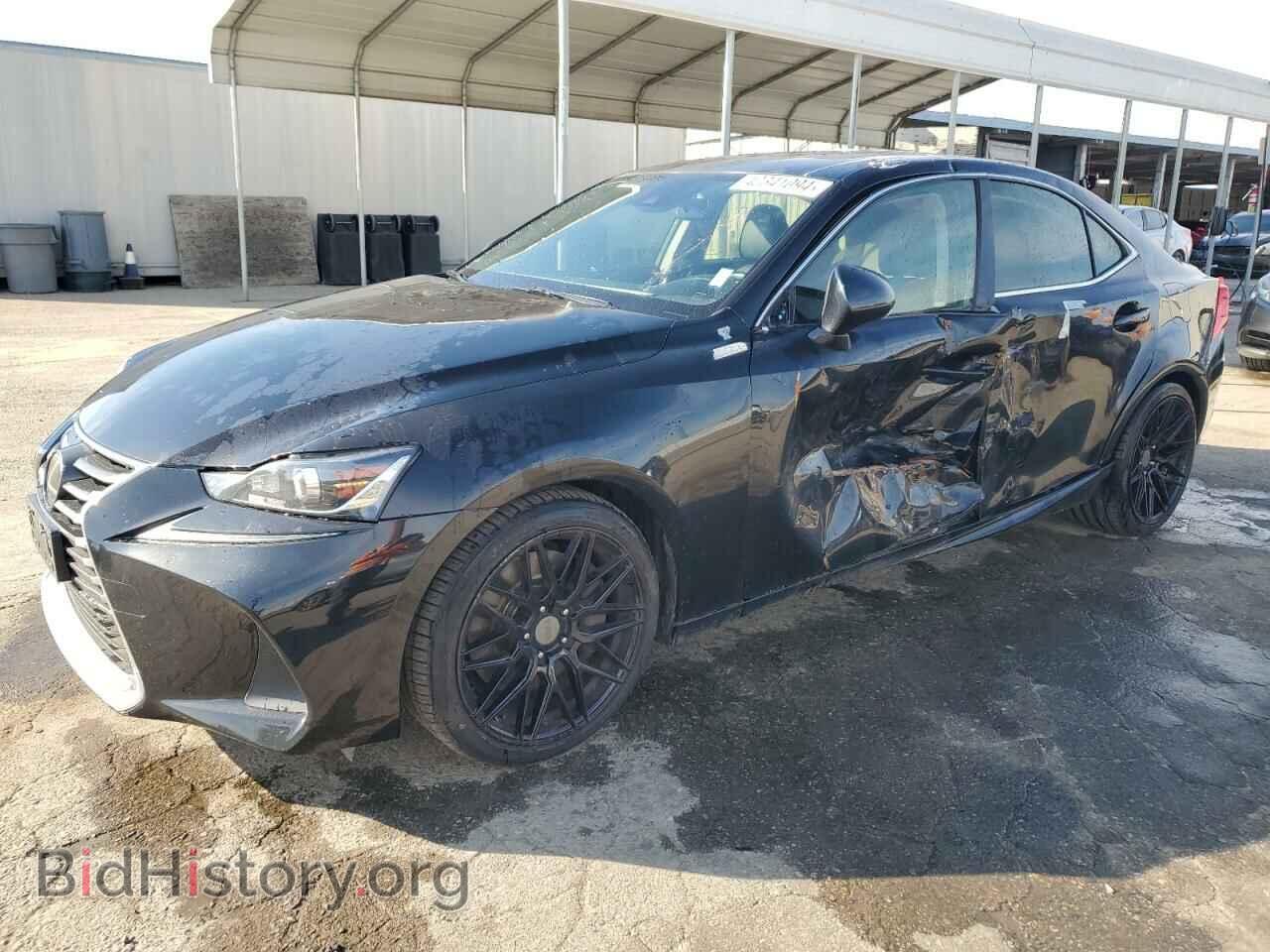 Photo JTHBA1D24J5064357 - LEXUS IS 2018