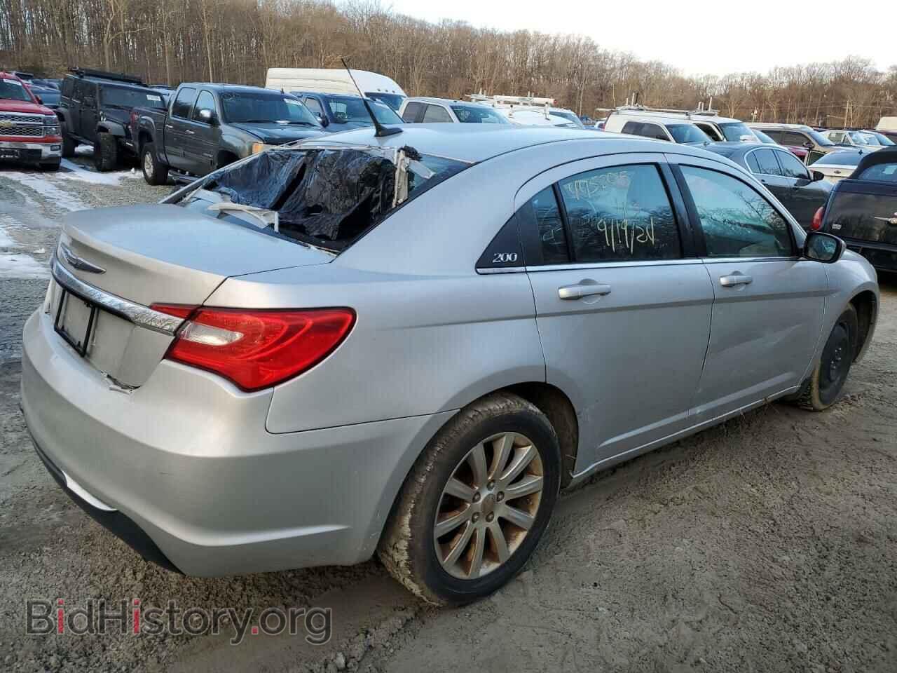 2011 CHRYSLER 200 - VIN: 1C3BC1FB4BN531520 - Фото 3