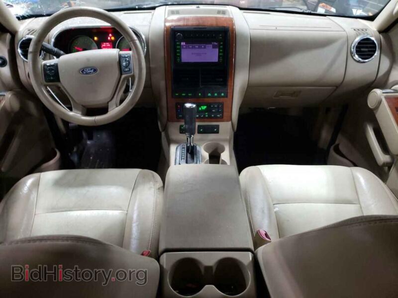 2007 Ford EXPLORER (VIN 1FMEU74EX7UB73130) — фото 8 из 13