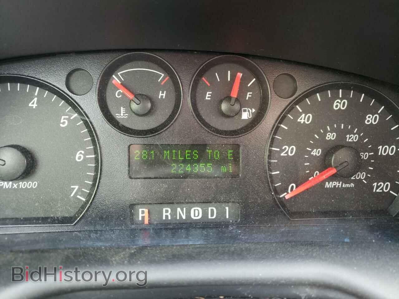 2007 FORD TAURUS - VIN: 1FAFP53U57A100865 - Фото 8