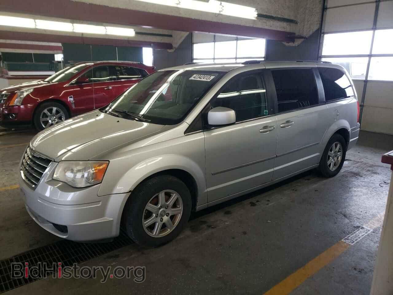 Photo 2A4RR5D17AR421227 - CHRYSLER MINIVAN 2010