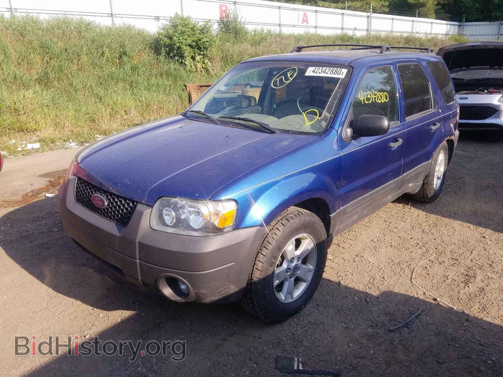2007 FORD ESCAPE - VIN: 1FMCU93167KB69783 - Фото 2
