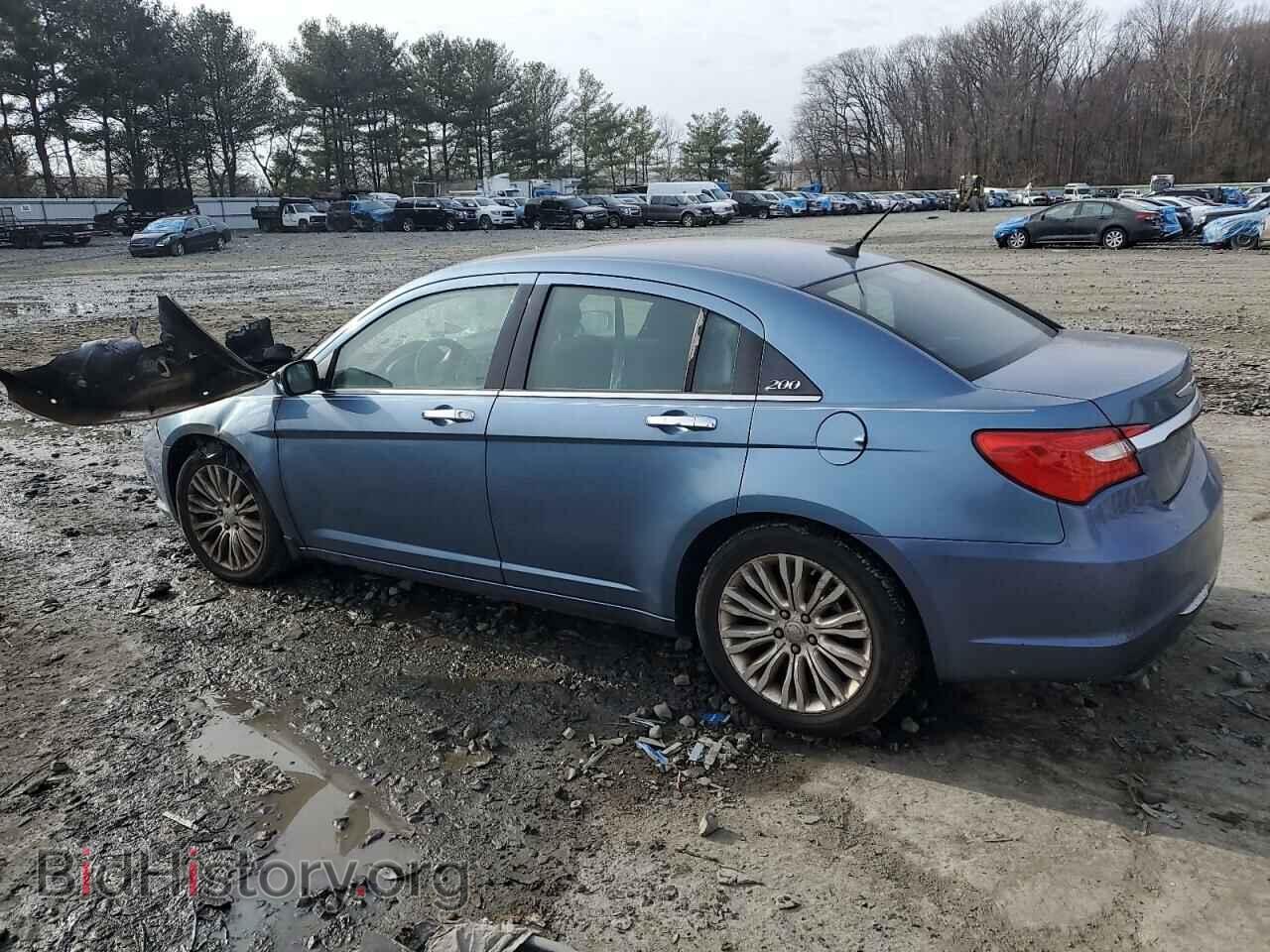 2011 CHRYSLER 200 - VIN: 1C3BC2FB3BN615687 - Фото 2