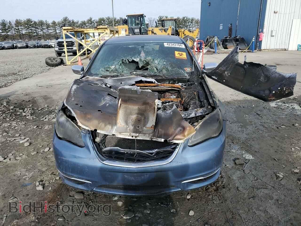 2011 CHRYSLER 200 - VIN: 1C3BC2FB3BN615687 - Фото 5