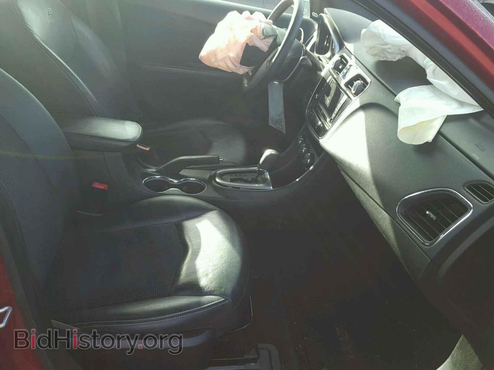 2012 CHRYSLER 200 - VIN: 1C3CCBHG3CN221590 - Фото 5