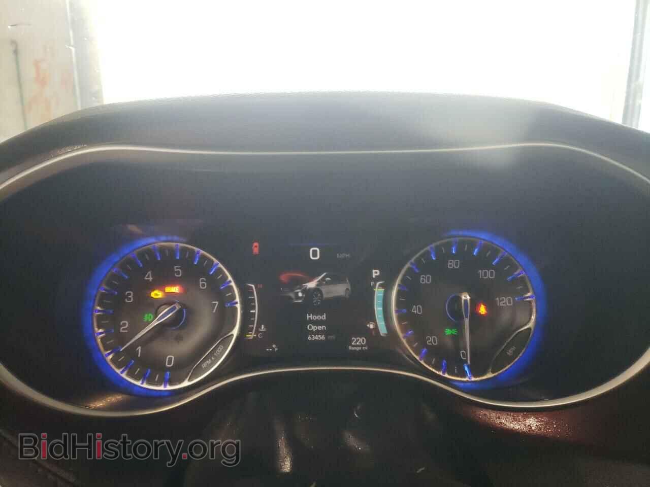 2017 CHRYSLER PACIFICA - VIN: 2C4RC1GG6HR584316 - Photo 9