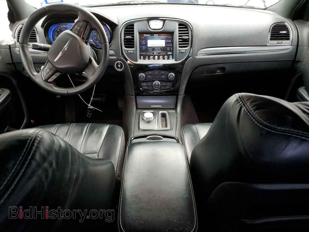 2016 CHRYSLER 300 - VIN: 2C3CCAGG2GH298767 - Фото 8