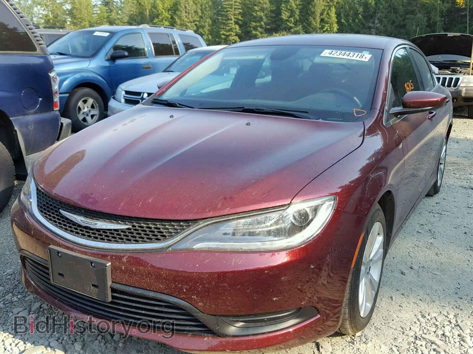 2017 CHRYSLER 200 - VIN: 1C3CCCFB2HN510576 - Фото 2