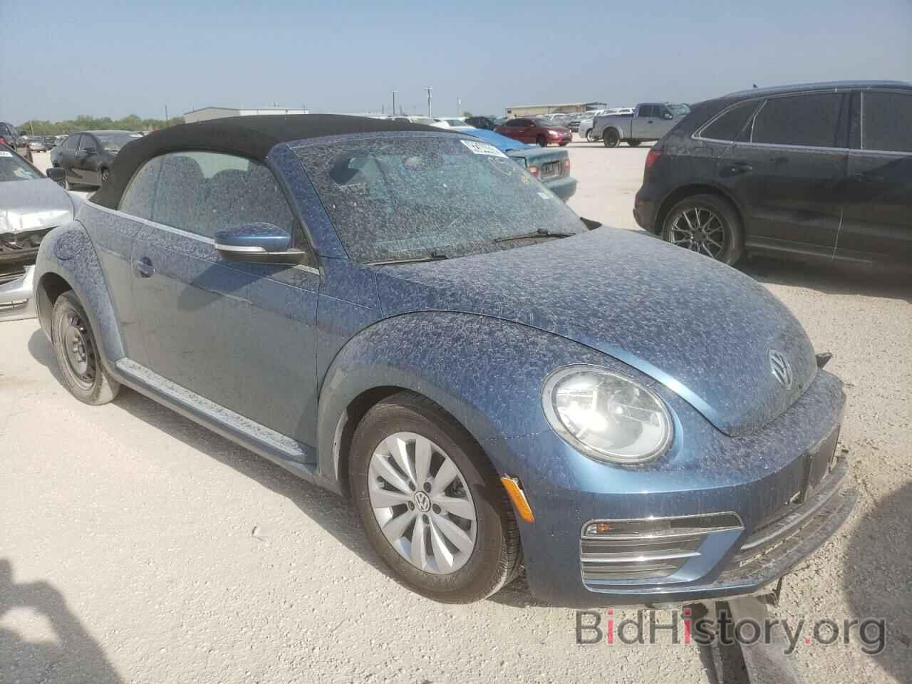 Photo 3VW5DAAT4KM507361 - VOLKSWAGEN BEETLE 2019