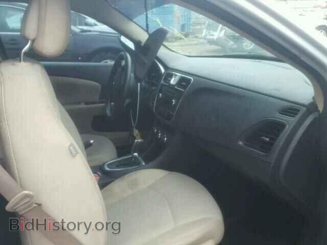 2011 CHRYSLER 200 - VIN: 1C3BC4FGXBN592397 - Фото 5