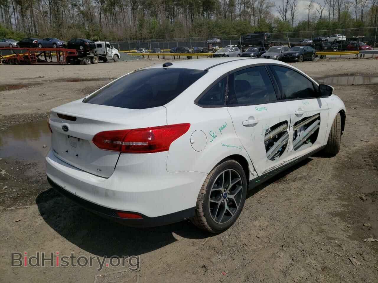 2018 FORD FOCUS - VIN: 1FADP3F21JL319761 - Фото 4