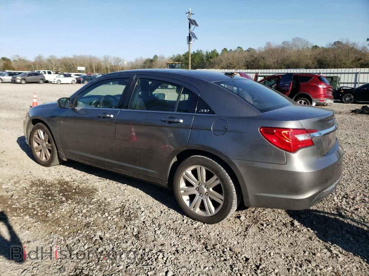 2013 CHRYSLER 200 - VIN: 1C3CCBAB6DN704796 - Photo 2