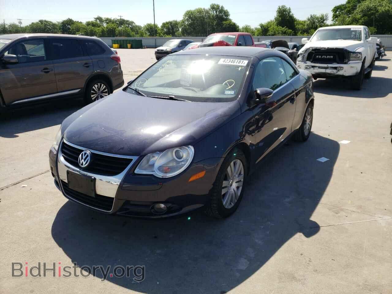 2009 VOLKSWAGEN EOS - VIN: WVWBA71F79V010638 - Фото 2