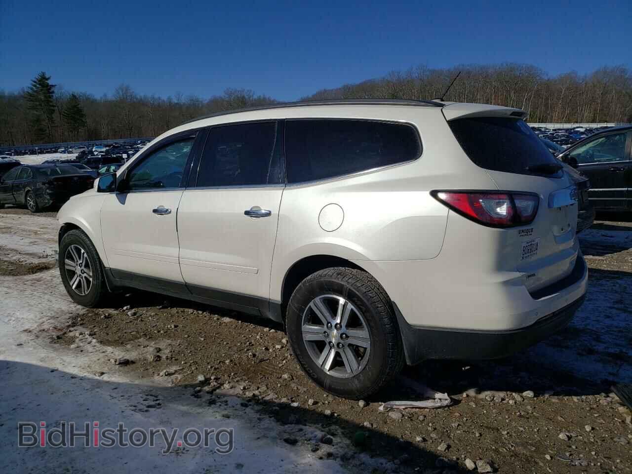 2015 CHEVROLET TRAVERSE - VIN: 1GNKVGKD6FJ106708 - Фото 2