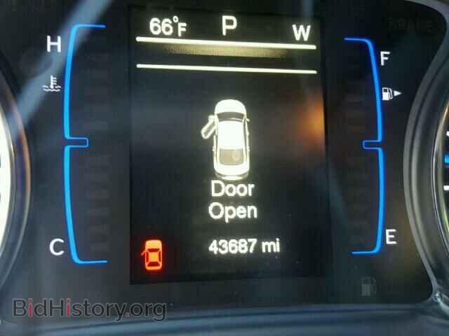 2016 CHRYSLER 200 - VIN: 1C3CCCAB3GN102688 - Фото 8