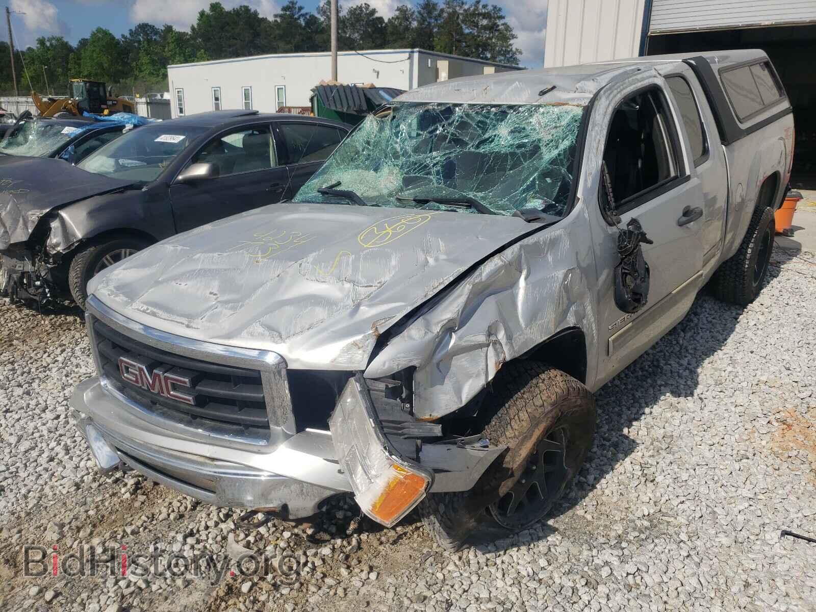 2010 GMC SIERRA - VIN: 1GTSKVE30AZ138878 - Фото 2