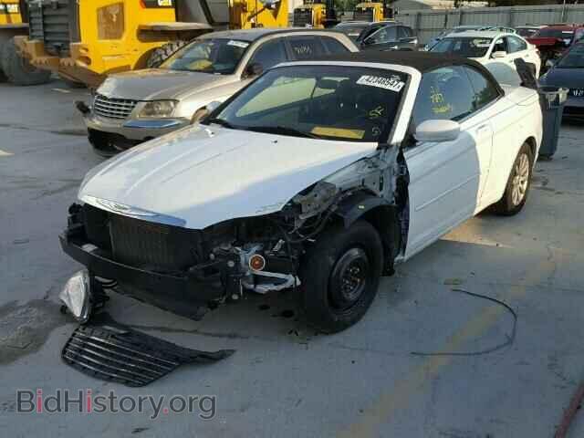 2012 CHRYSLER 200 - VIN: 1C3BCBEG7CN235735 - Photo 2