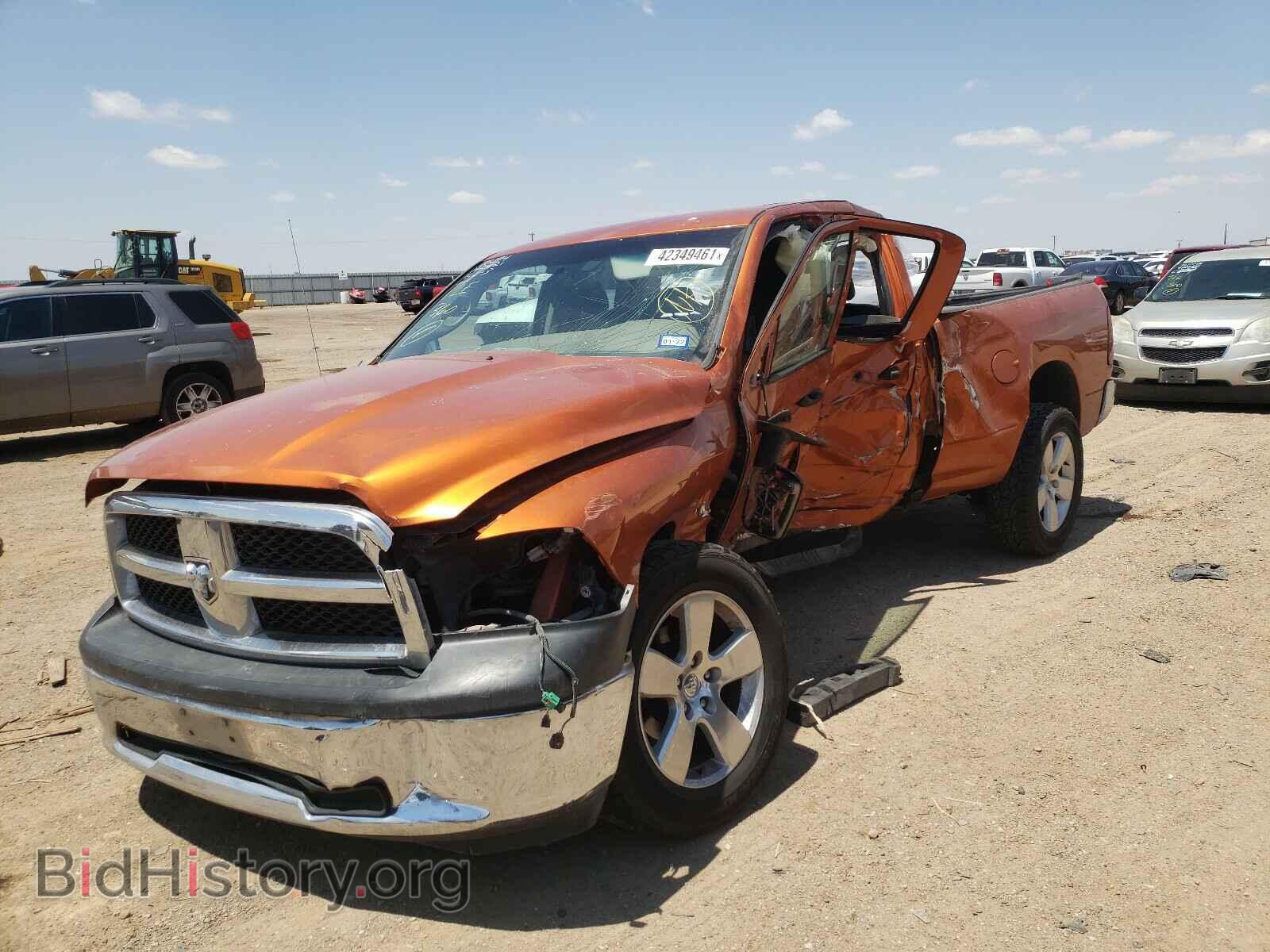 2010 DODGE RAM 1500 - VIN: 1D7RB1GP0AS211768 - Фото 2