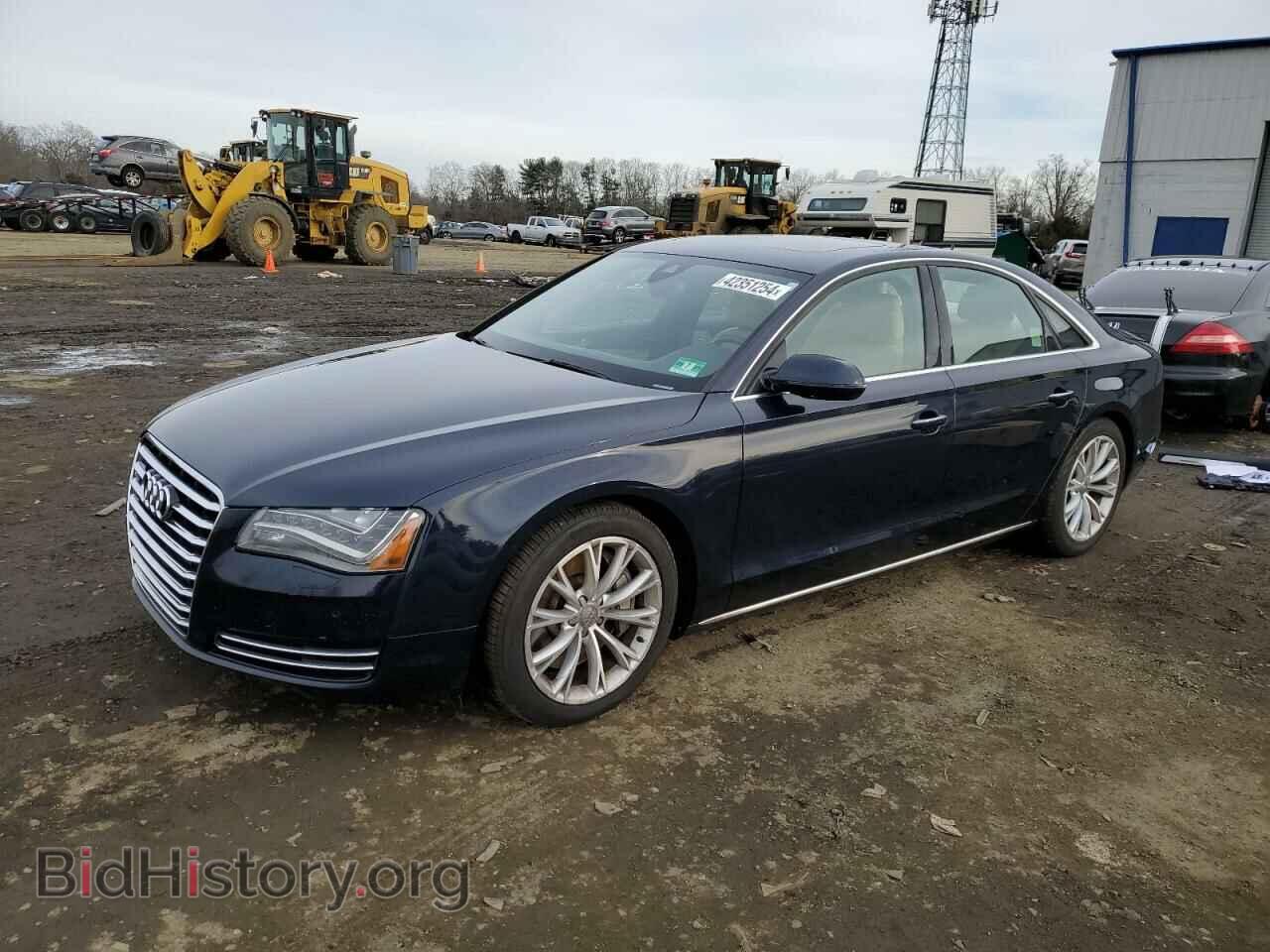 Photo WAUAVAFD2CN014315 - AUDI A8 2012