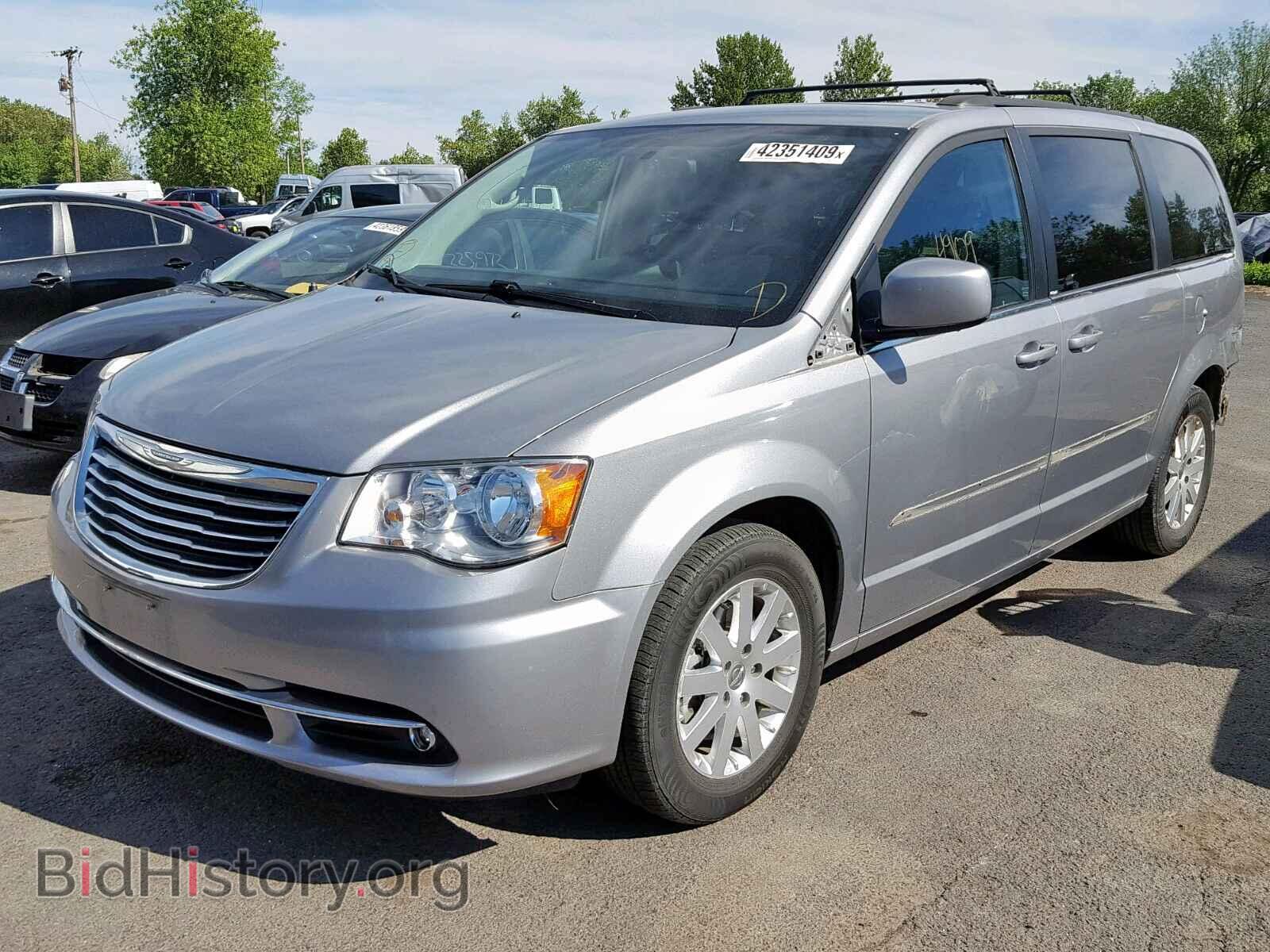 2014 CHRYSLER TOWN & COU - VIN: 2C4RC1BG4ER171376 - Фото 2