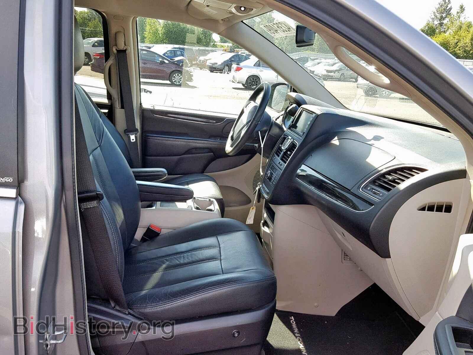 2014 CHRYSLER TOWN & COU - VIN: 2C4RC1BG4ER171376 - Фото 5