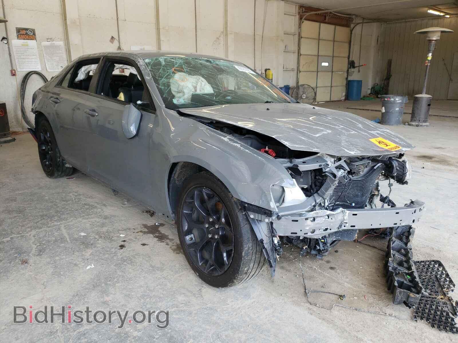 Фотография 2C3CCABG3KH628643 - CHRYSLER 300 2019