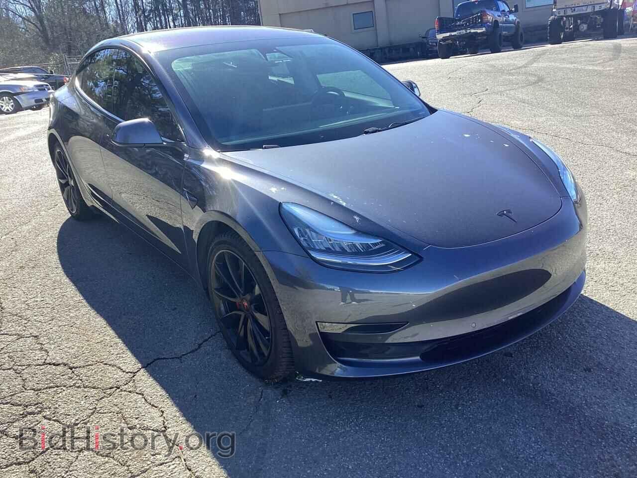 Фотография 5YJ3E1EB0JF185734 - TESLA MODEL 3 2018