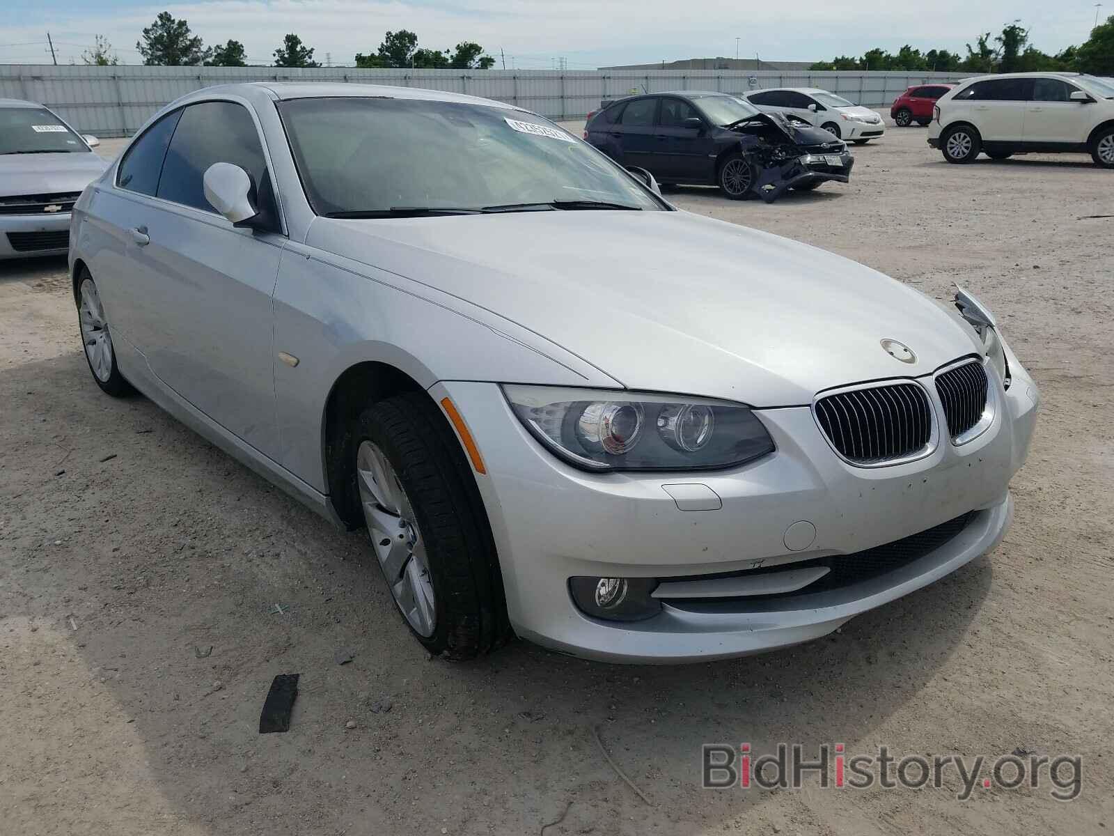 Photo WBAKE3C58DE771427 - BMW 3 SERIES 2013