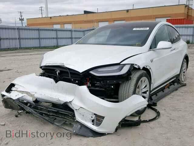 2019 Tesla MODEL X (VIN 5YJXCAE22KF153750) — фото 2 из 10