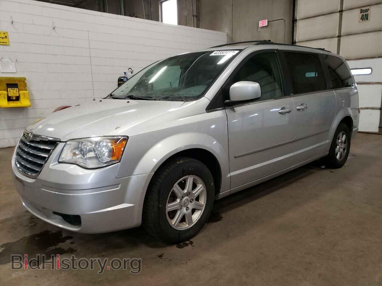 Photo 2A4RR5D11AR353118 - CHRYSLER MINIVAN 2010