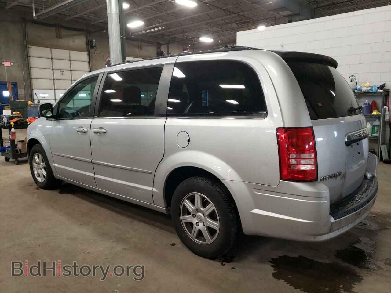 2010 CHRYSLER MINIVAN - VIN: 2A4RR5D11AR353118 - Photo 2