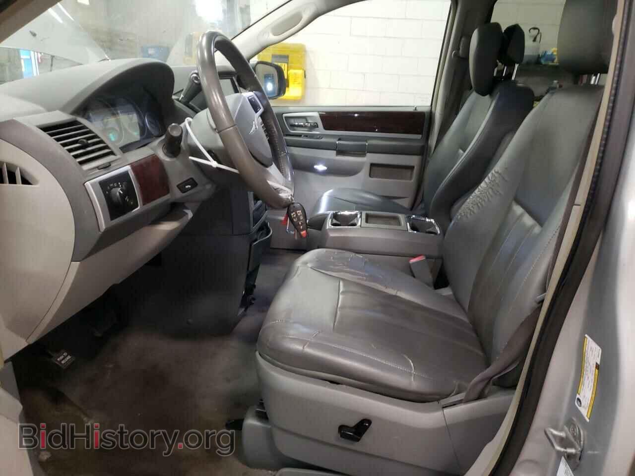2010 CHRYSLER MINIVAN - VIN: 2A4RR5D11AR353118 - Photo 7