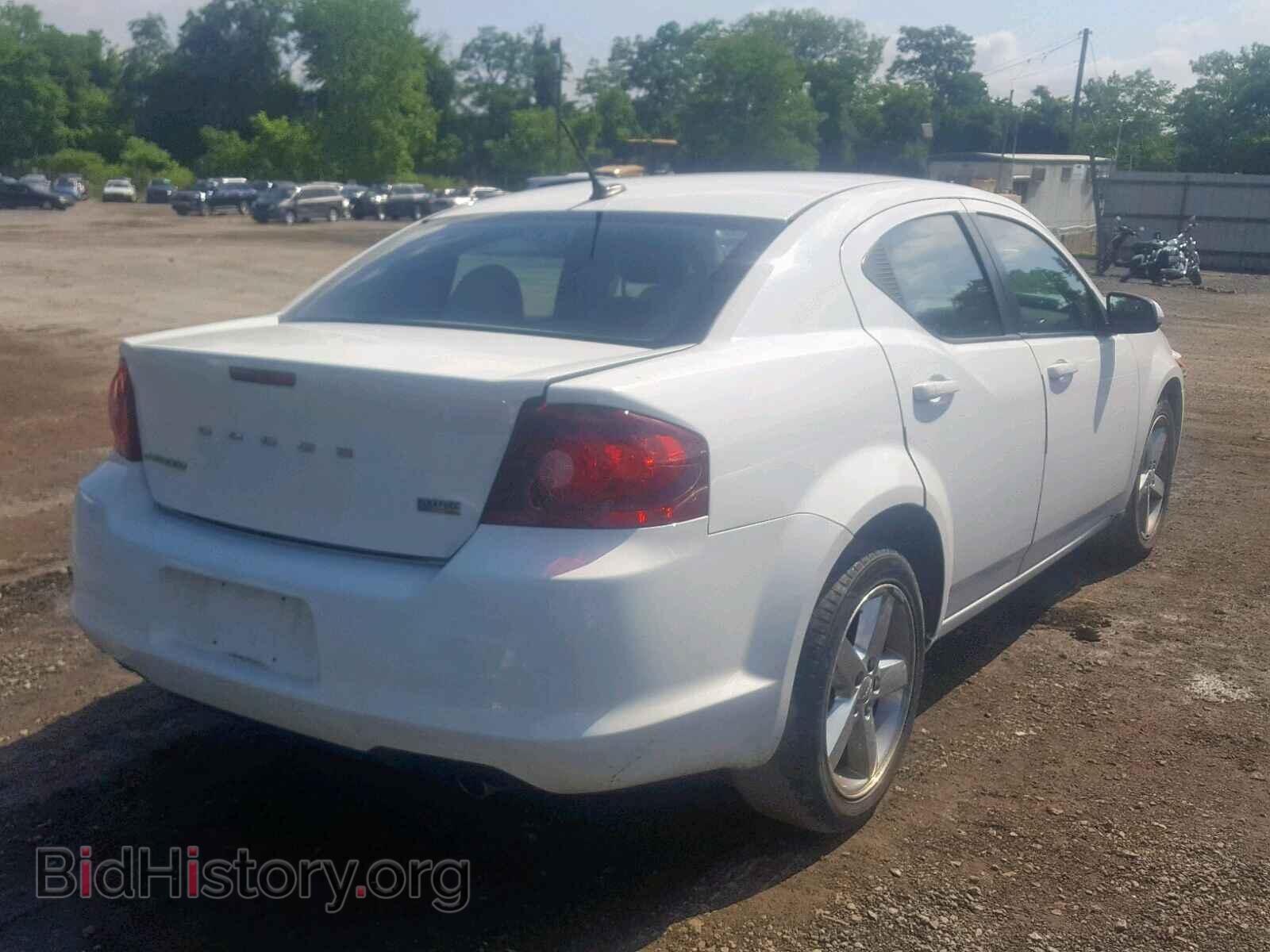 2011 DODGE AVENGER - VIN: 1B3BD2FG2BN598435 - Фото 4
