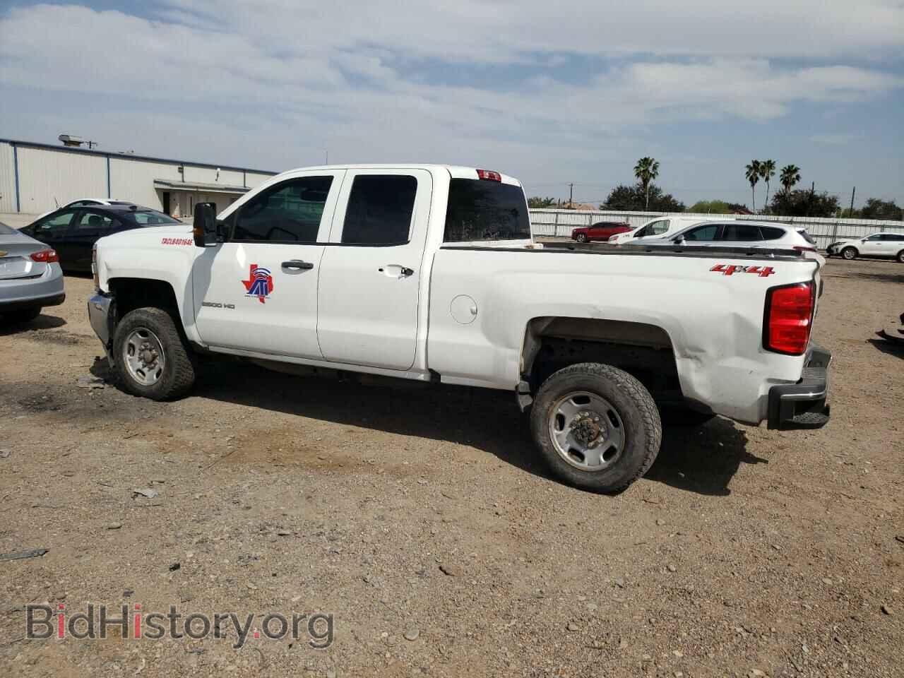 2019 CHEVROLET SILVERADO - VIN: 2GC2KREG7K1166133 - Фото 2