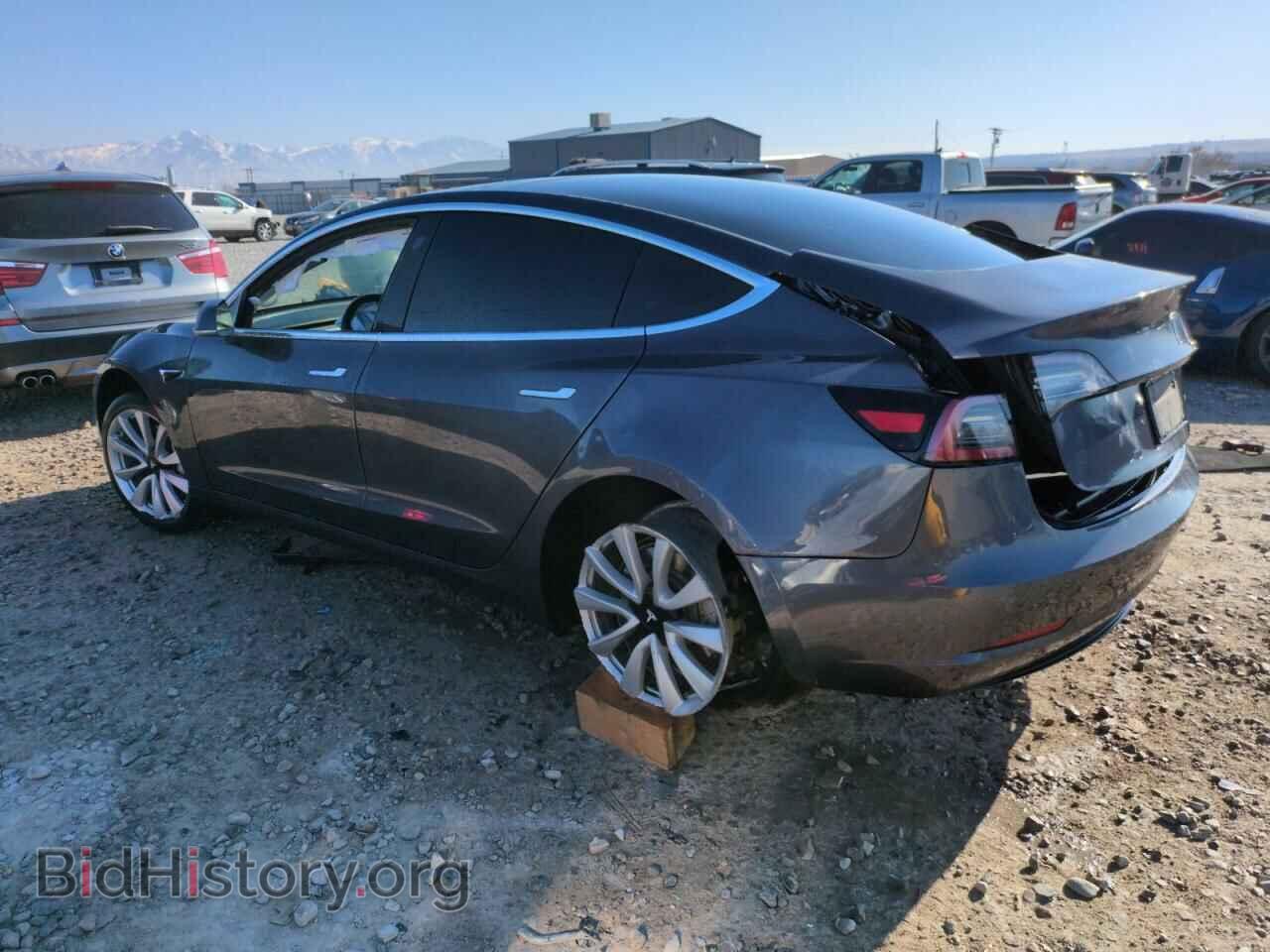 2019 TESLA MODEL 3 - VIN: 5YJ3E1EB4KF365946 - Photo 2