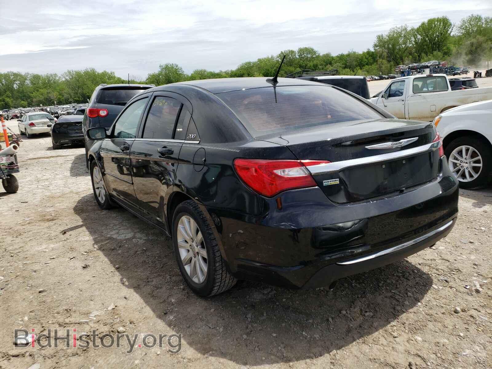 2013 CHRYSLER 200 - VIN: 1C3CCBBG2DN703140 - Фото 3